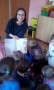 Przedszkolakom czyta mama Asi.