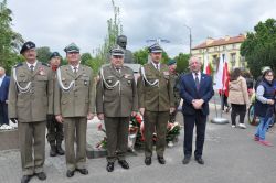 Członkowie Związku Oficerów Rezerwy RP (drugi z prawej - płk rez. Alfred Kabata).